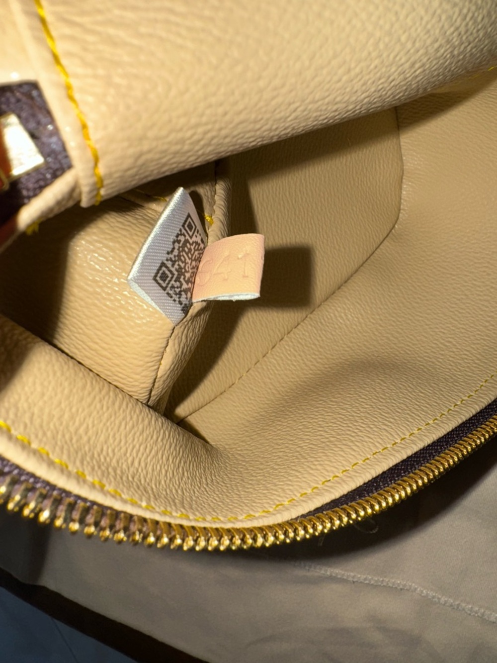 Beige Leather Women’s Zip-Top Handbag